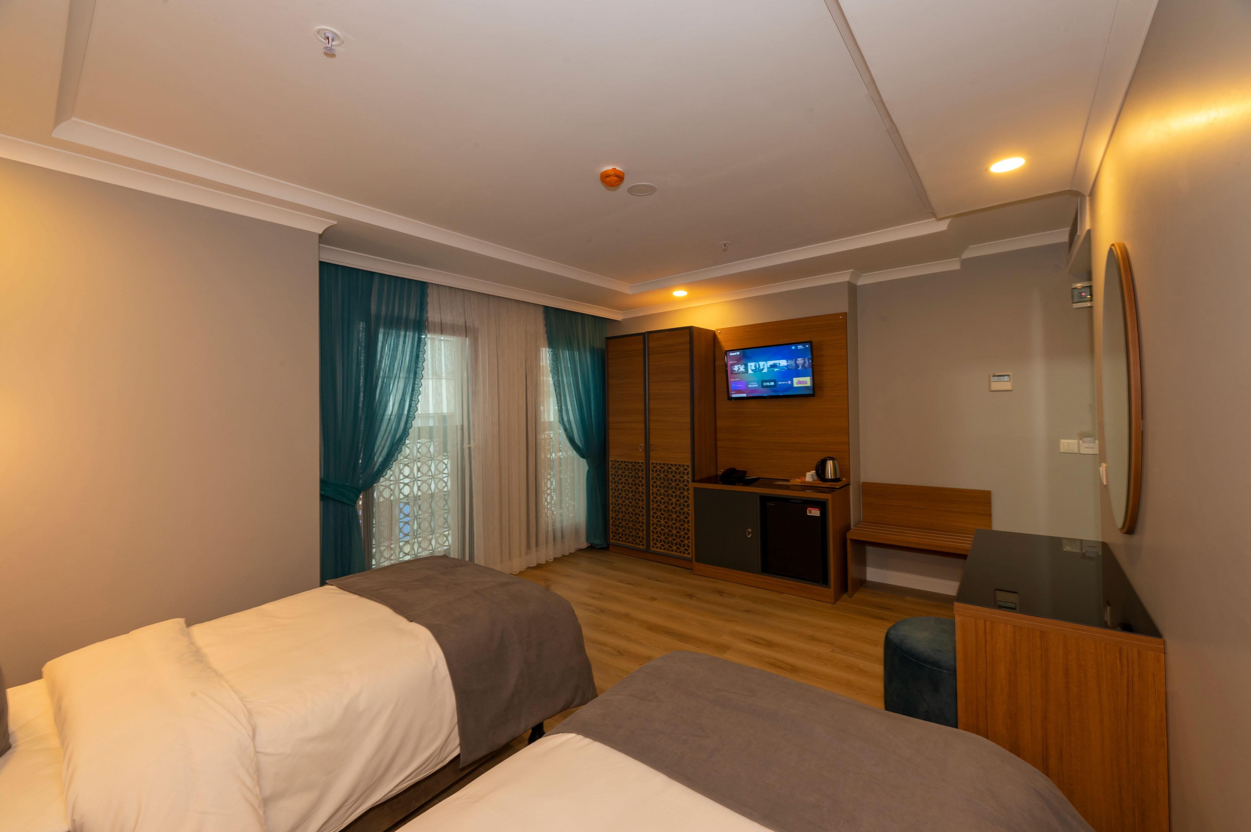 New Emin Hotel Istanbul Ngoại thất bức ảnh